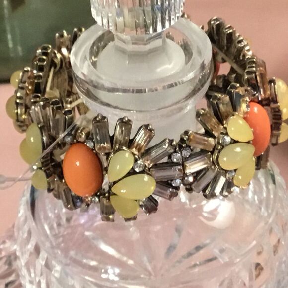 NWT ruff-such Brand Yellow & Orange Chrystal Stretch Bracelet - Picture 1 of 5